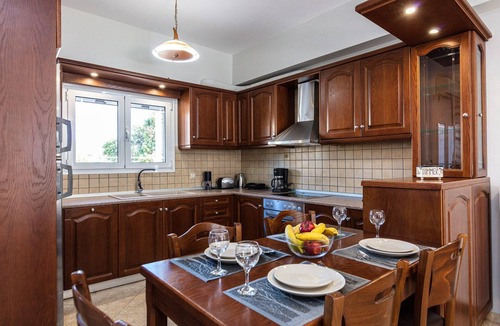 Skaleta House | Helena's Aparthotel