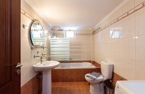 Skaleta House | Helena's Aparthotel