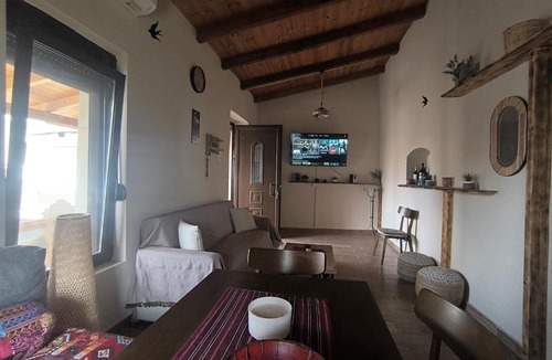 Margarites House | Helidoni