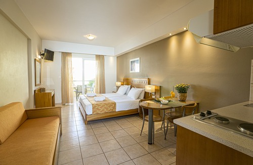 Daratsos Hotel | Helios Apartments