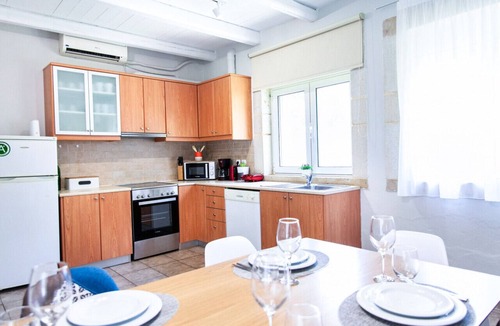 Agia Villa | Hem Borta Villa next to Platanias. Beach only 2min