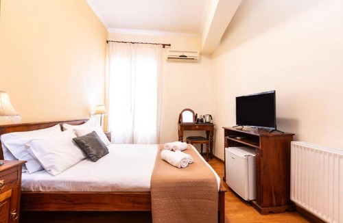 Corfu Town Hotel | Hermes Xenon