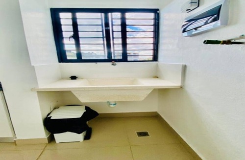 Ensanche Isabelita Apartment | Hermoso Apartamento de tres habitaciones