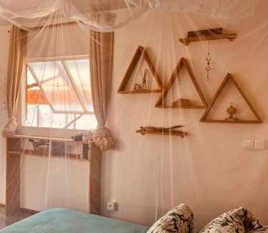 Atuona House | Hiariki Lodge