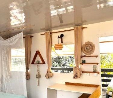 Atuona House | Hiariki Lodge