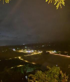 Mataram Hostel | hijau