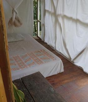 Mataram Hostel | hijau