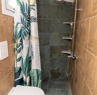 Attiki Apartment | Hillside Suite Athens