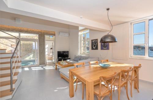 Halepa Villa | Hippocampo Waterfront Villa