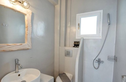 Perissa Apartment | Holiday apartment Emporeio for 1 - 2 persons with 4 bedrooms - Luxury holiday home