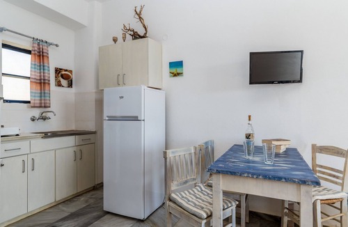 Kipri House | Holiday Home '1 Kypri Seaview Perasma Studio' with Sea View, Wi-Fi and Air Conditioning