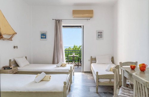 Kipri House | Holiday Home '3 Kypri Seaview Perasma Studio' with Sea View, Wi-Fi and Air Conditioning