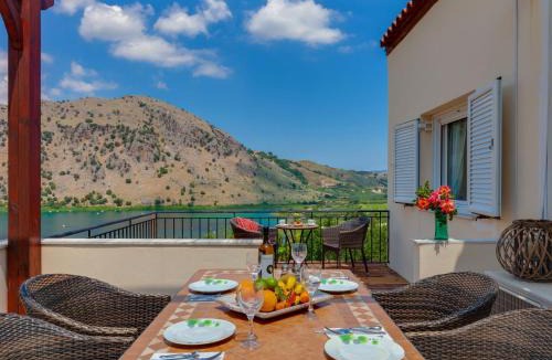 Kavallos House | Holiday Home Ein irdisches Paradies by Interhome