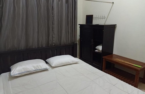 Surabaya House | Homestay