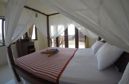 Purwakerti House | Homestay & Restaurant Segara Amed