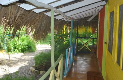 ProCab Apartment | Hostel room with shared bathroom on tropical lagoon