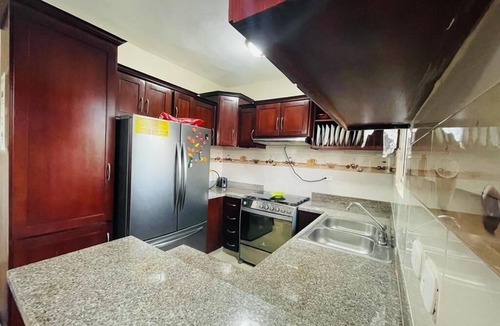 San Francisco de Macoris Condo | hot whater,Condo 3 BD APT | internet 2 free parking , A/C , wifi