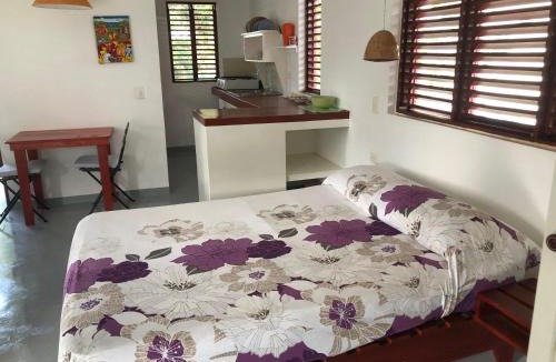 La Iglesia Hotel | Hotel Casa Robinson