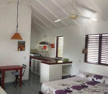 La Iglesia Hotel | Hotel Casa Robinson