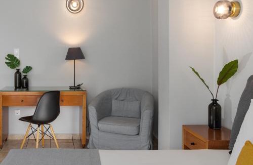 Moschato-Tavros Hotel | Hotel Delfini