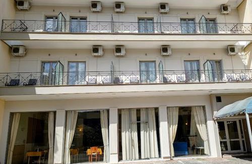 Kalambaka Hotel | Hotel King