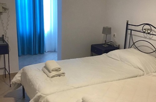 Fira Hotel | Hotel Lignos