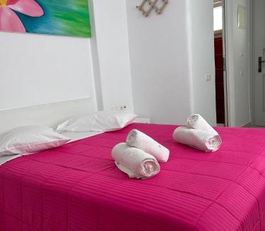 Mykonos Town Hotel | Hotel Milena