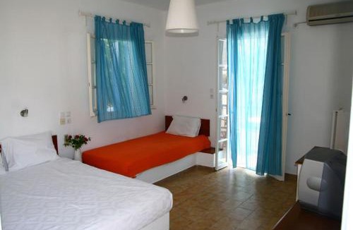 Katapola Hotel | Hotel Minoa