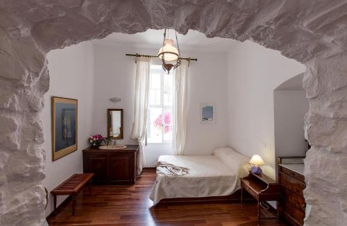 idhra House | Hotel Miranda