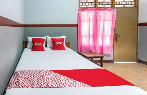 Kecamatan Narmada Hotel | Hotel O Lanang