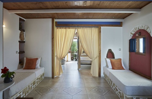 Folegandros Town Hotel | Hotel Polikandia