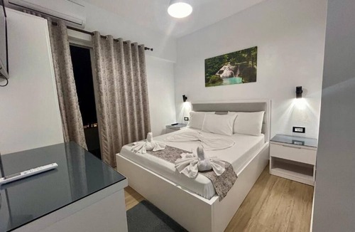 Qender Hotel | Hotel Real