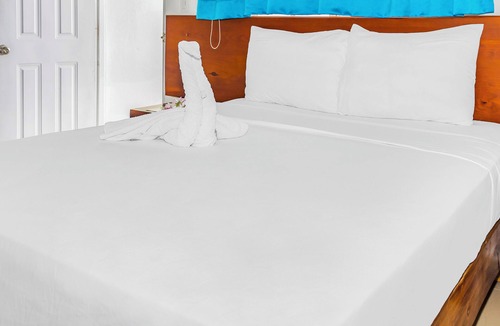 Barrio New York Hotel | Hotel & Restaurant Chino