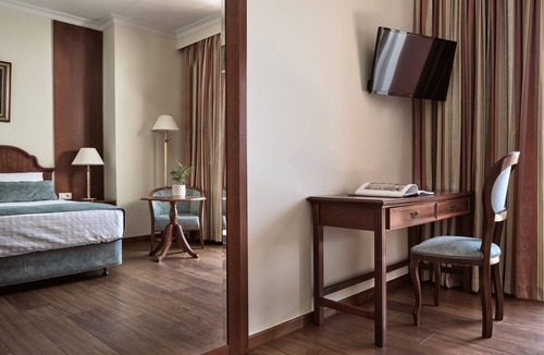 Zakynthos Town Hotel | Hotel Strada Marina