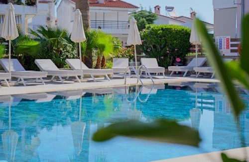 Haniotis Apartment | Hotel Tropical