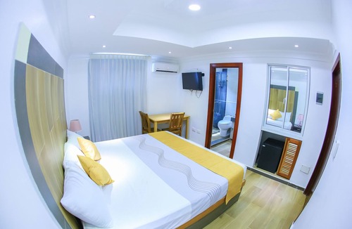 Caribbean Islands Hotel | Hotel Vicentina located in the beautiful beach of Boca Chica.