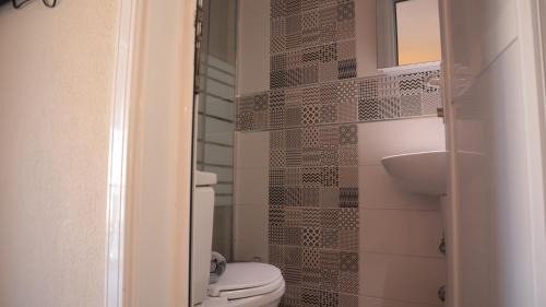 Sarti Hotel | Hotel Viky