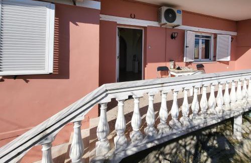 Perama Apartment | House Lana