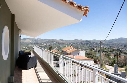 Anavyssos Villa | House on the Hill