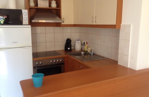 Vizari Apartment | HUGE POOL in LUXURIOUS residency