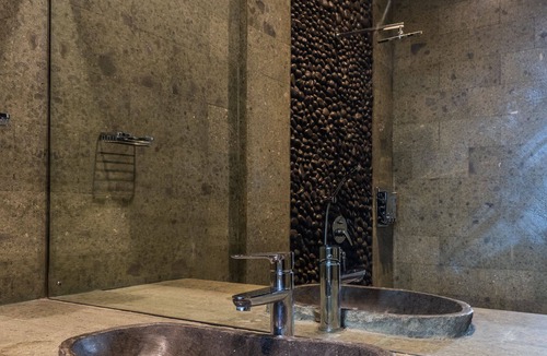 Singakerta Hotel | Huts Rock Ubud
