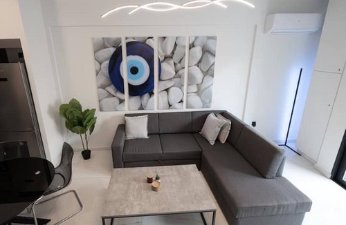 Gazi Apartment | Icarus flat - 3' from the metro