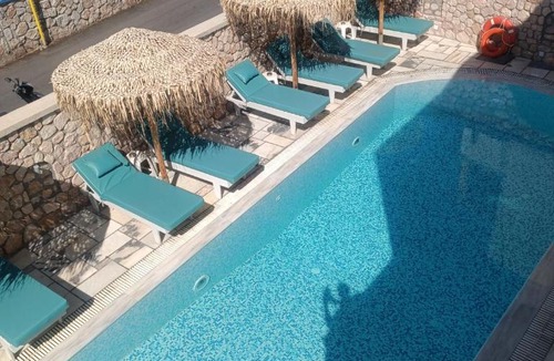 Kamari Apartment | Ifestia Hotel