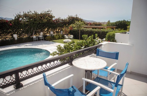 Naxos Town Apartment | Ikaros Studios - Pool & Jacuzzi, 5 mins from beach