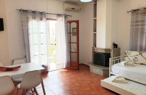Kala Nera Apartment | Iliahtides