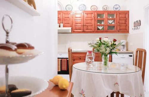 Skiathos Town Apartment | ilioditi