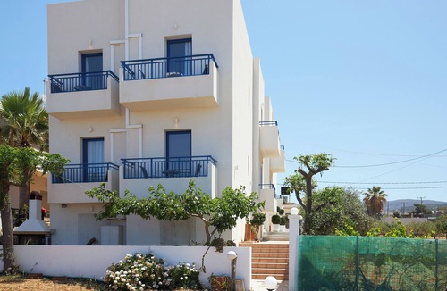 Kato Gouves Apartment | Ilios Suites