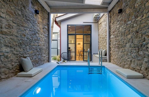 Plaka Apartment | Incomparable Plaka's Luxury Apt Private Pool