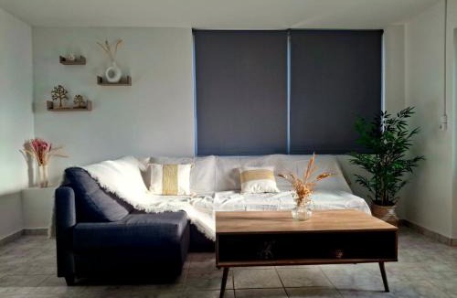 Stamnoi Apartment | infinity sky stay