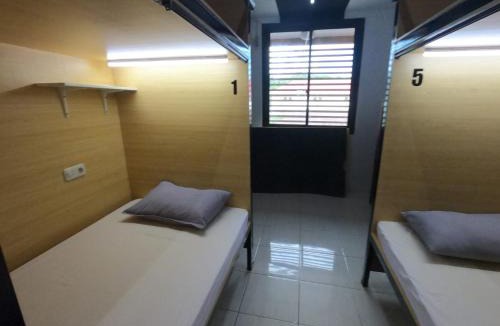 Sorong Hostel | Innbox Hostel